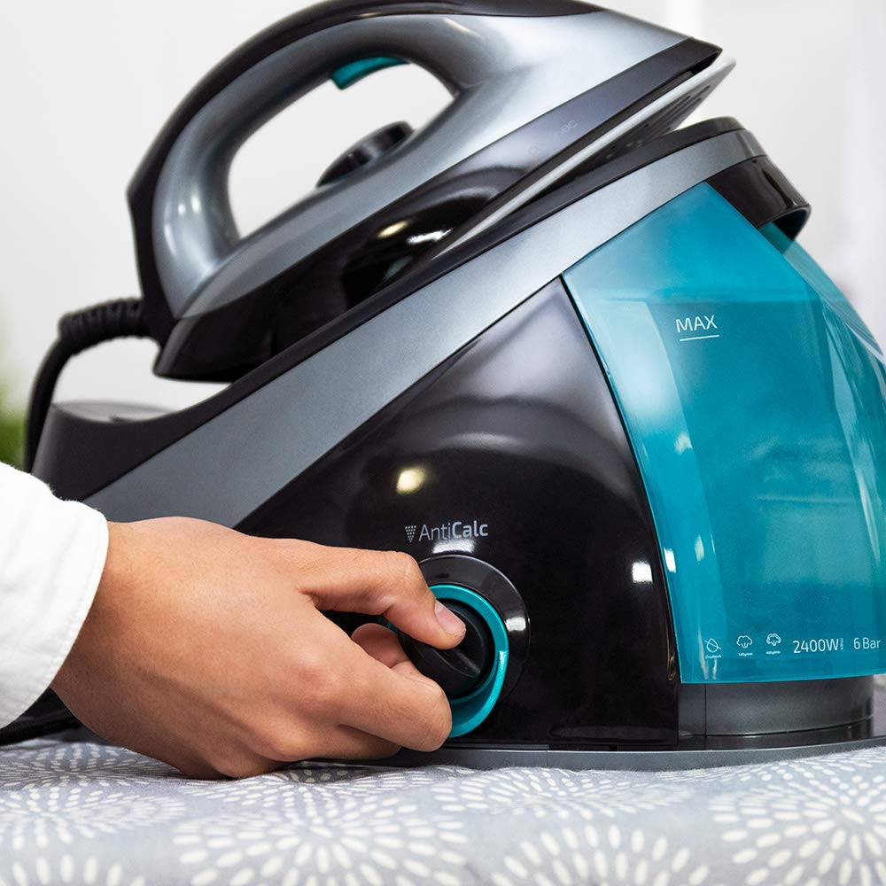 Cecotec Fast&Furious Absolute steam ironing station